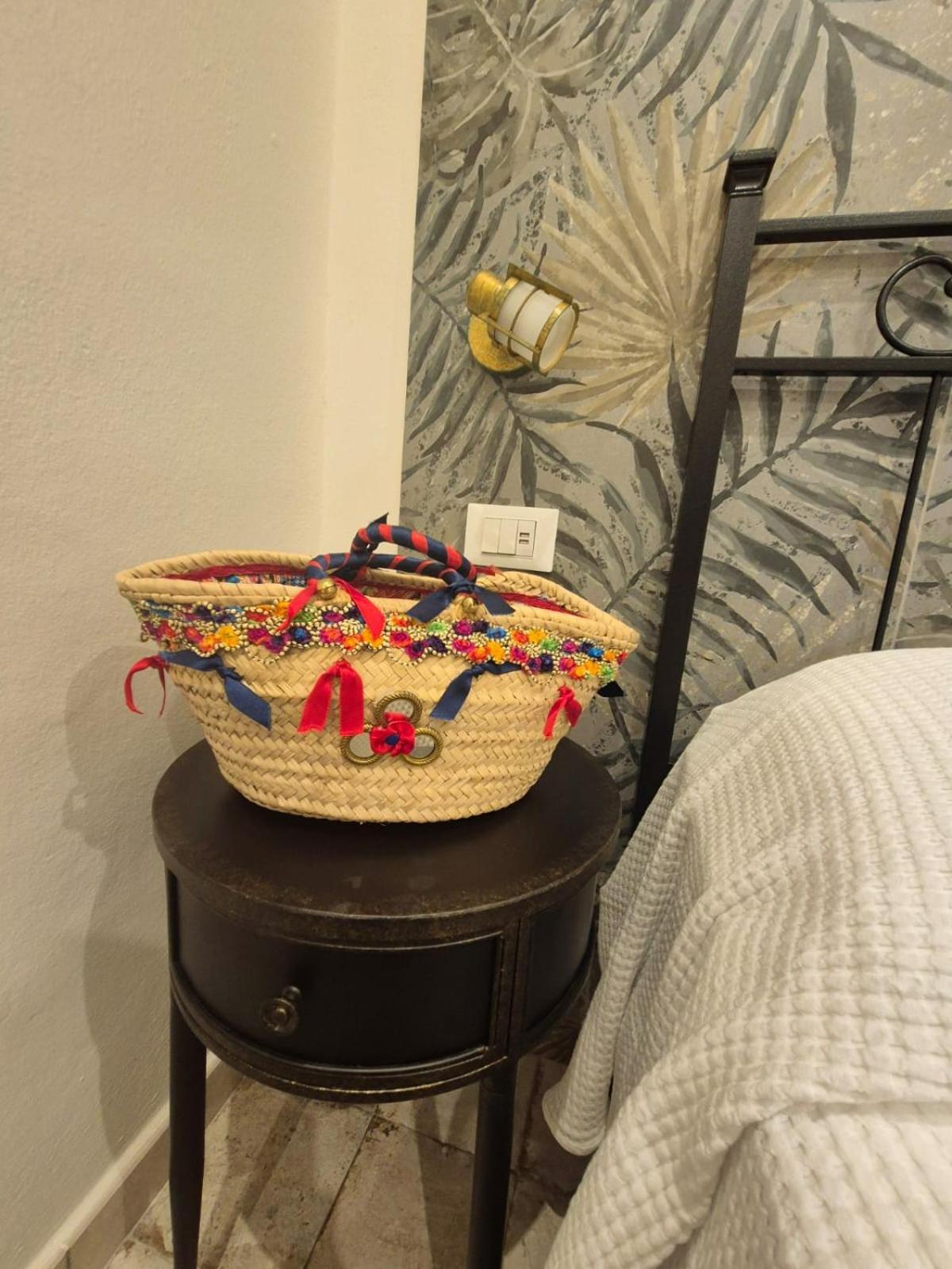 Azzurra Home Terrasini Eksteriør billede