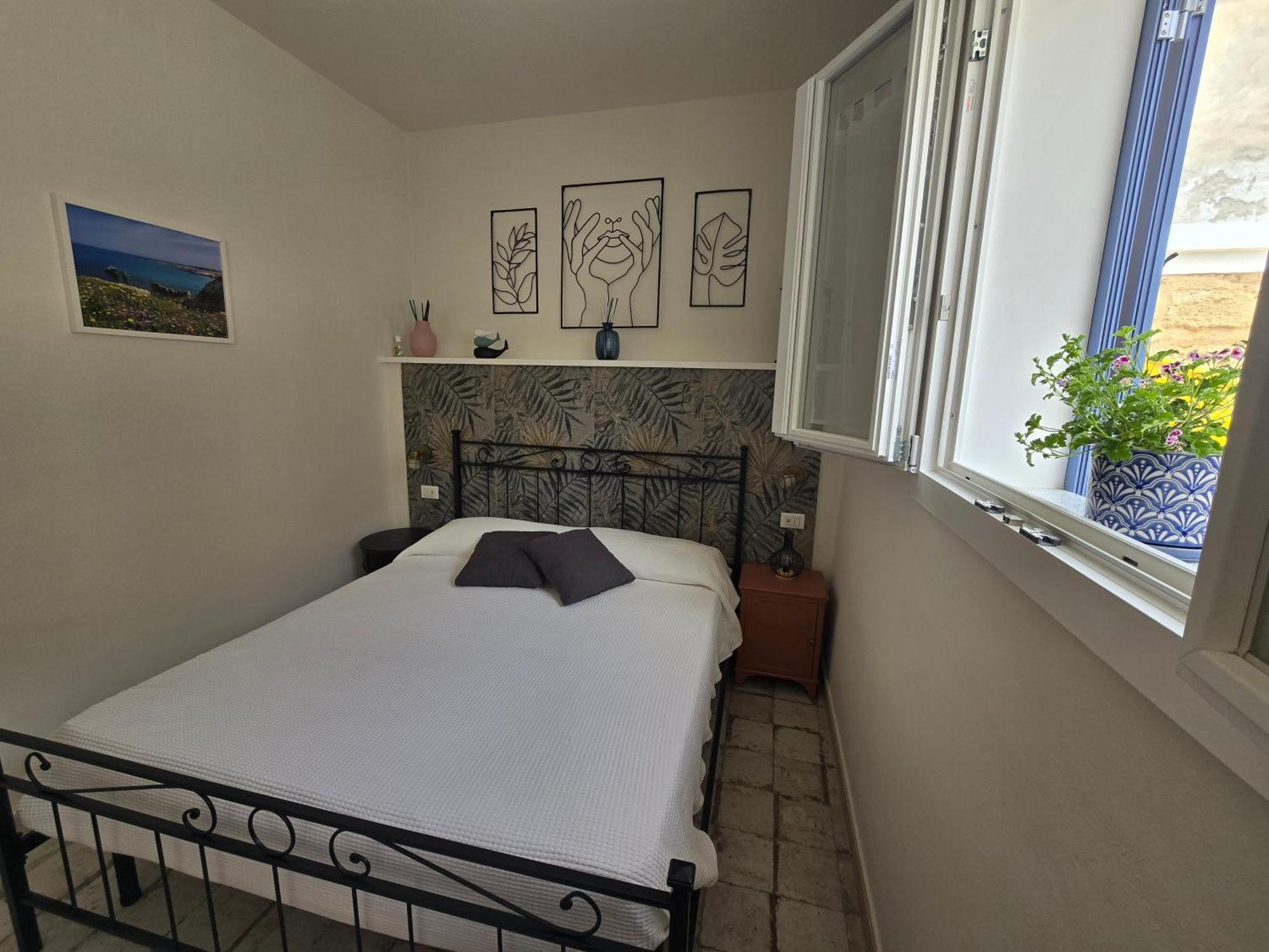 Azzurra Home Terrasini Eksteriør billede